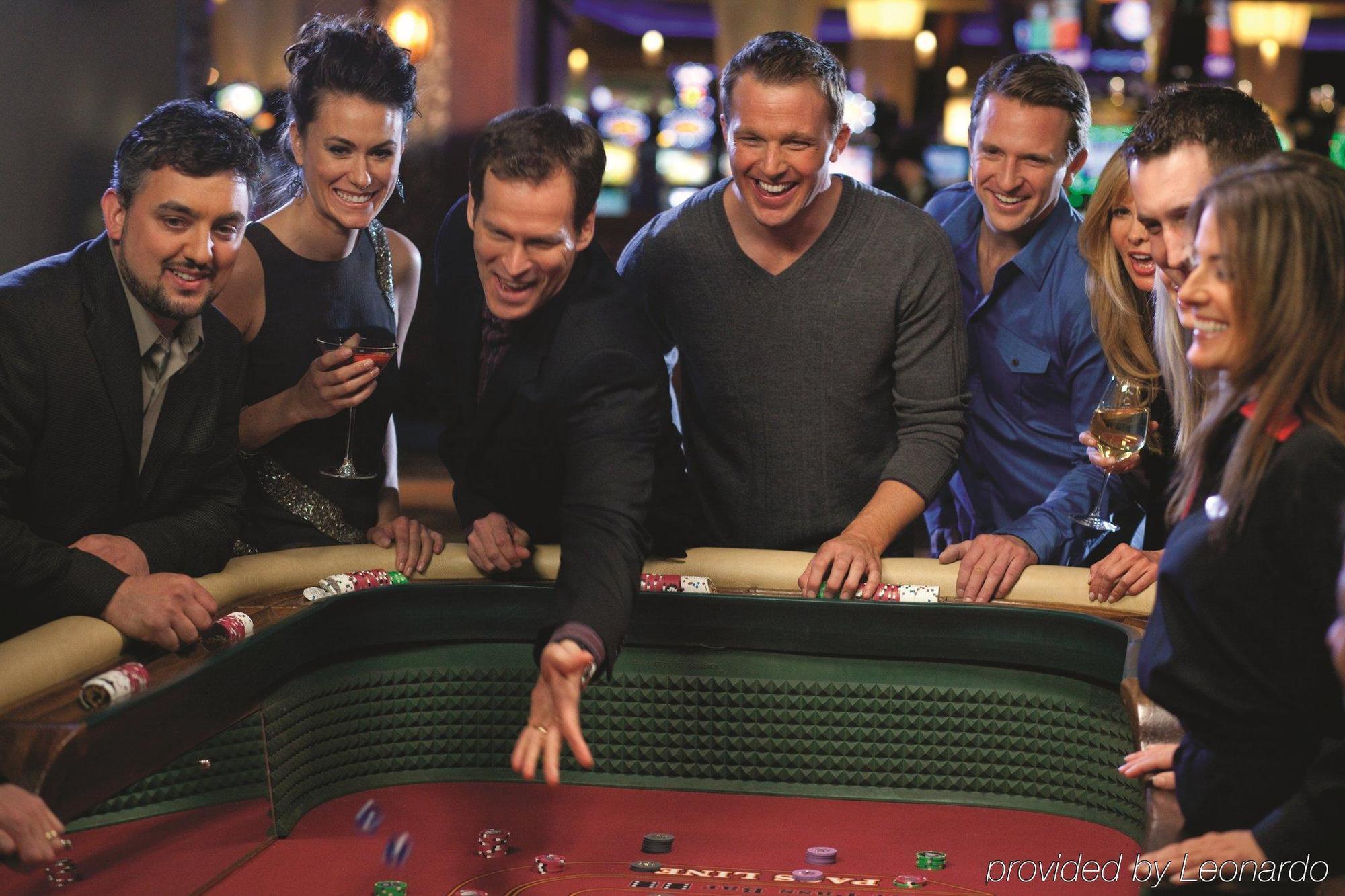 Mohegan Pennsylvania - Adults Only Wilkes-Barre Luaran gambar